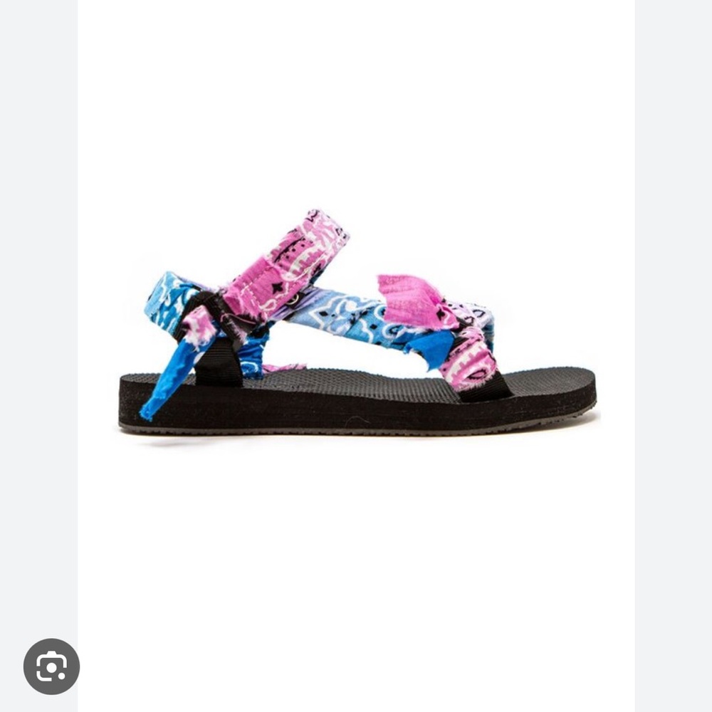 Arizona Love Trekky Bandana Sandals